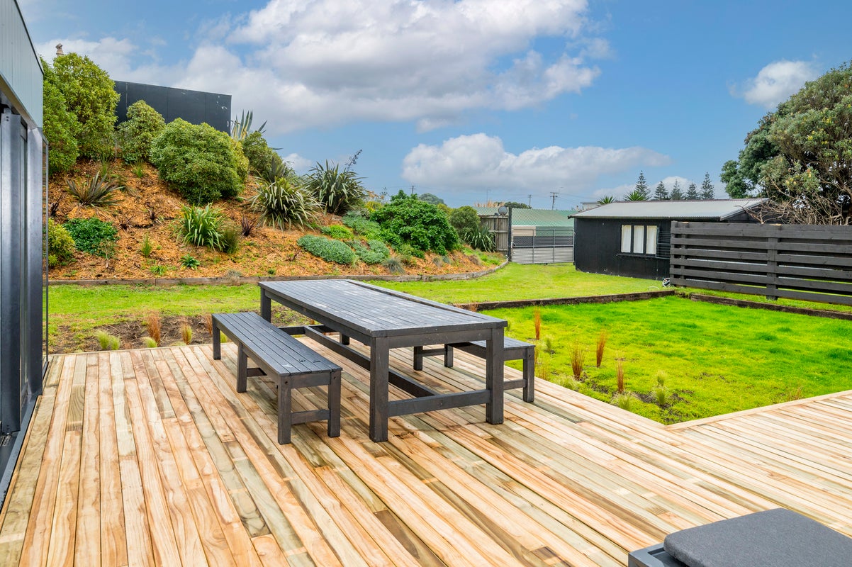 23 Tasman Road, Otaki Beach, Otaki - Carousel 2