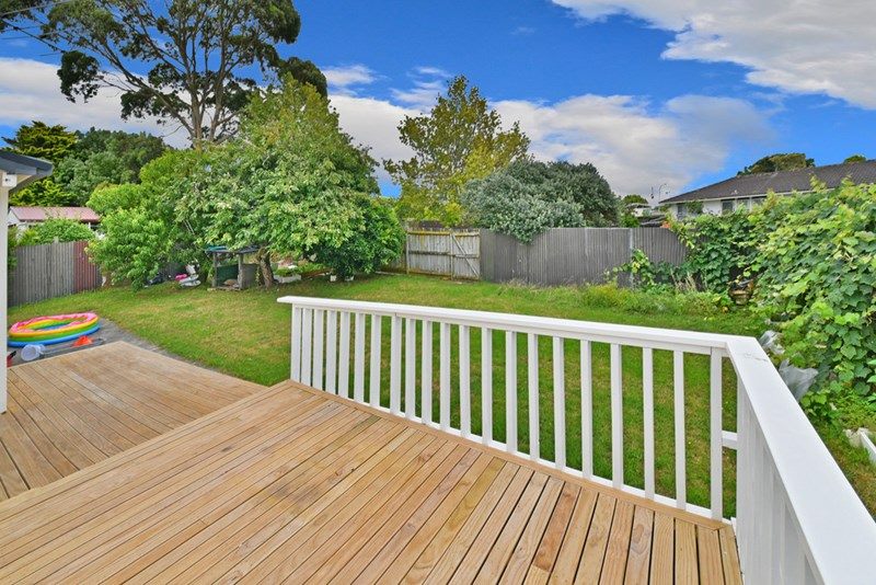 11 Pulman Place, Clover Park, Auckland - Carousel 2