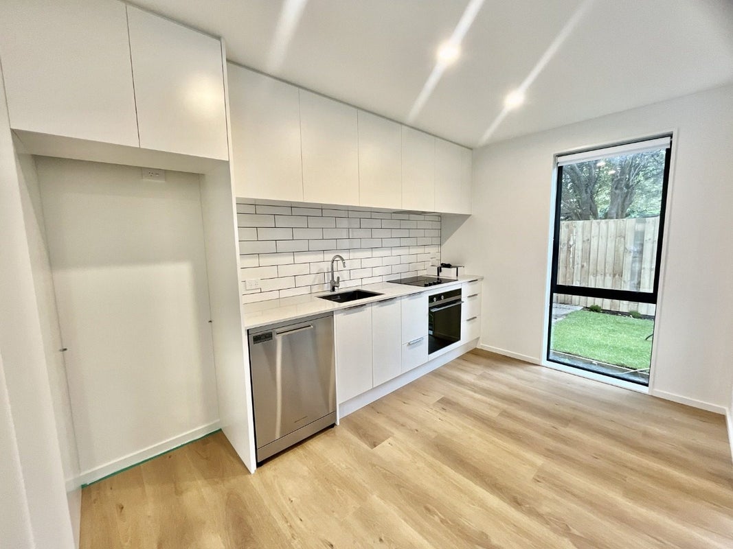 4/9 Chatham Street, Addington, Christchurch - Carousel 2
