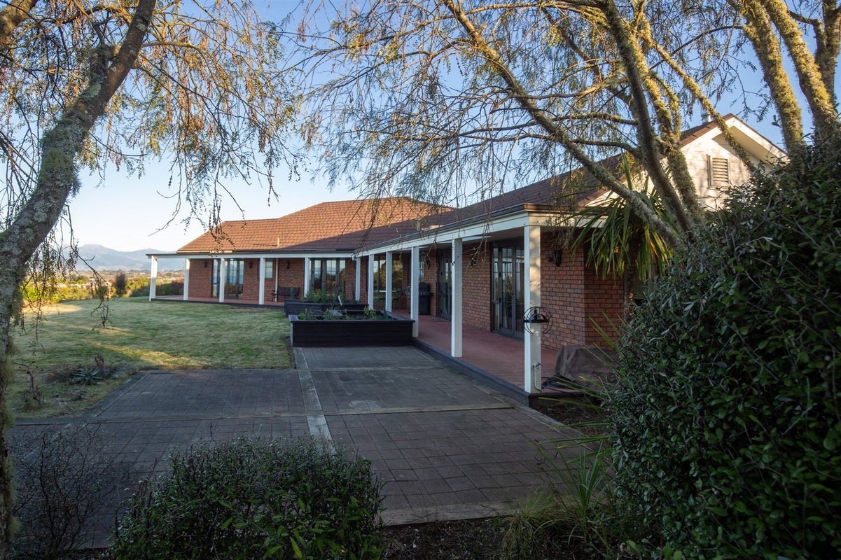 61 Dawson Road, Upper Moutere - Carousel 2