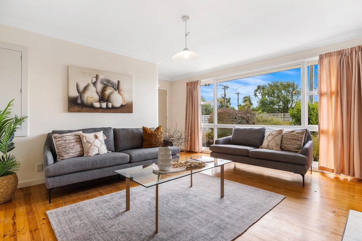 10 Clouston Street, Saint Martins, Christchurch - Carousel 2