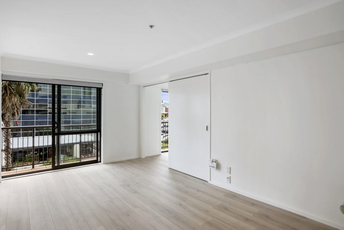 3K/18 Ronwood Avenue, Manukau, Auckland - Carousel 2