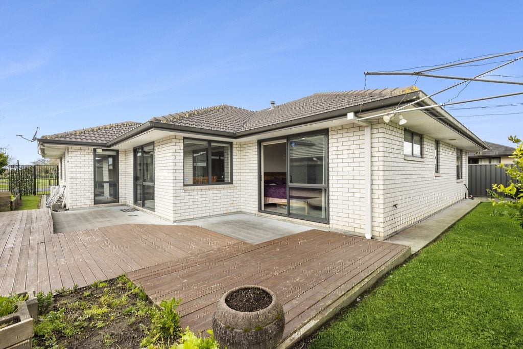 73 Moonlight Drive, Rototuna North, Hamilton - Carousel 14