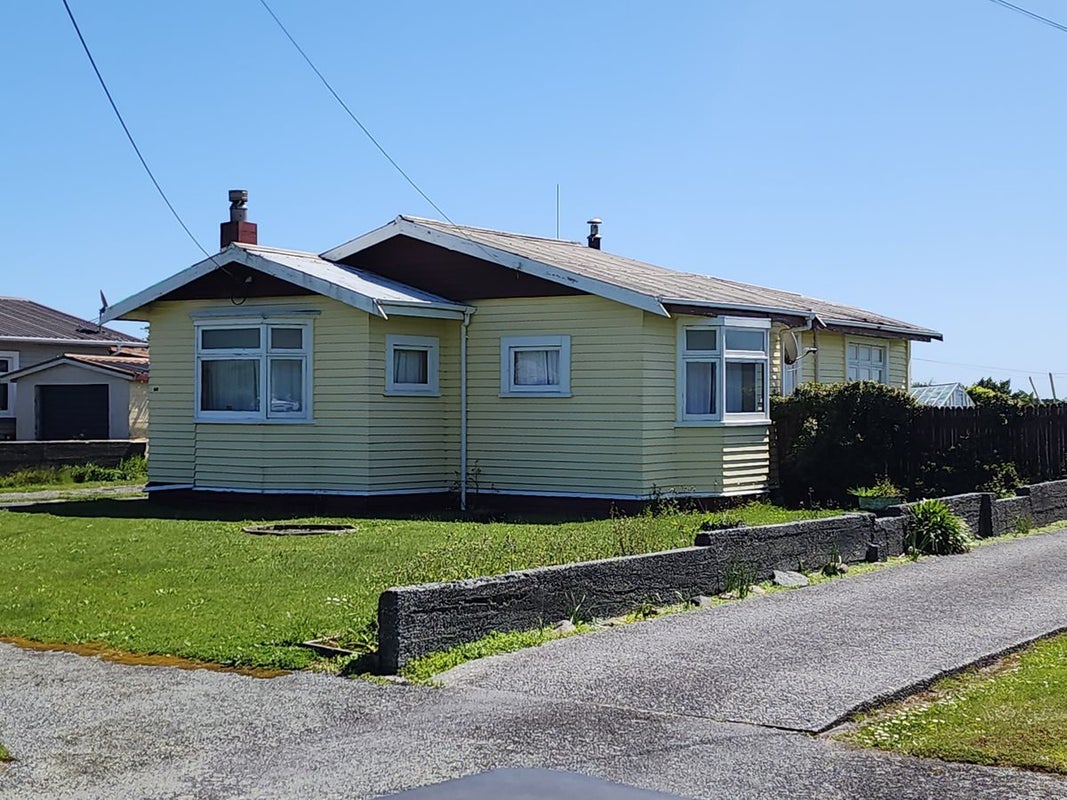 40 Doyle Street, Blaketown, Greymouth - Carousel 15
