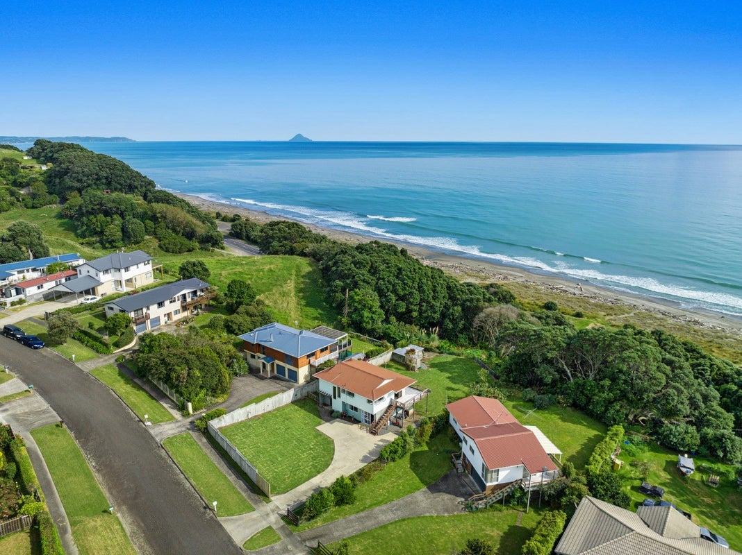 6 Whakaari Road, Waiotahe, Opotiki - Carousel 1