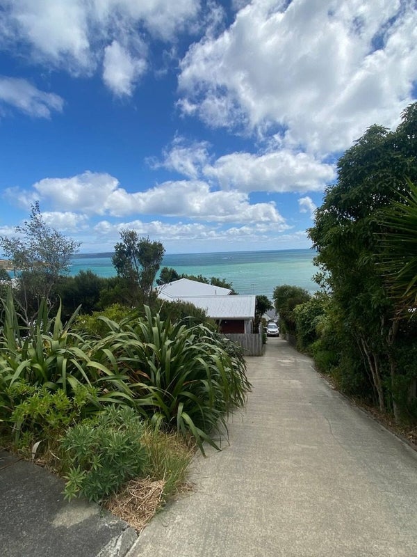 36 Taupo Crescent, Plimmerton, Porirua - Carousel 2