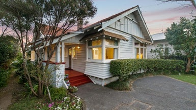 43 Mont Le Grand Road, Mount Eden, Auckland - Carousel 1