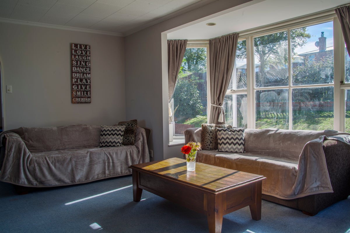 46 Matai Crescent, Highfield, Timaru - Carousel 2