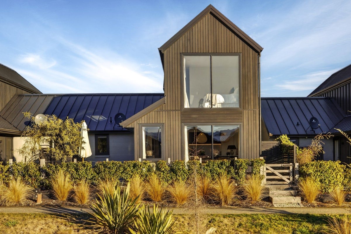 4 Chapman Drive, JACKS POINT - Carousel 2
