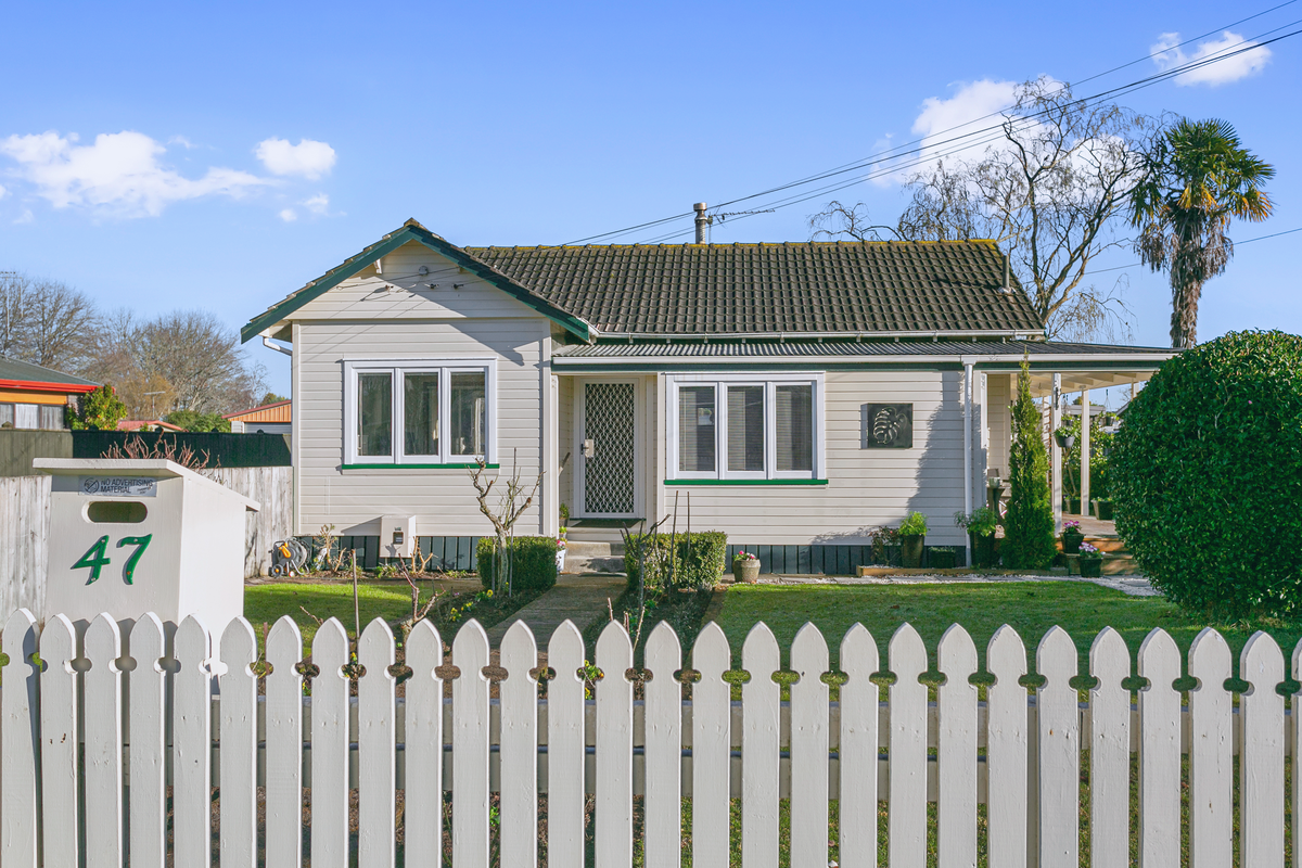 47 Tennyson Street, Leamington, Cambridge - Carousel 2