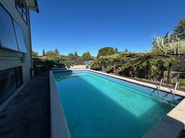 2 Domain Road, Waipawa, Waipawa - Carousel 13