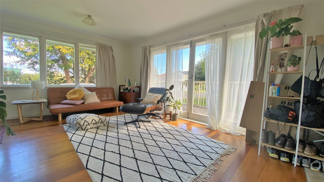 14A Fairleigh Avenue, Mount Albert, Auckland - Carousel 2