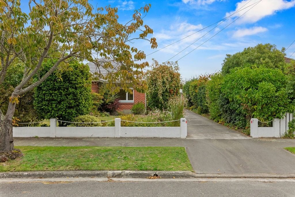 35 Liverton Crescent, Bishopdale, Christchurch - Carousel 15