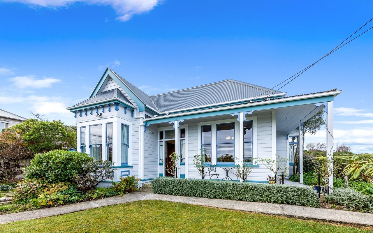 172 Gladstone Road, Dalmore, Dunedin - Carousel 1