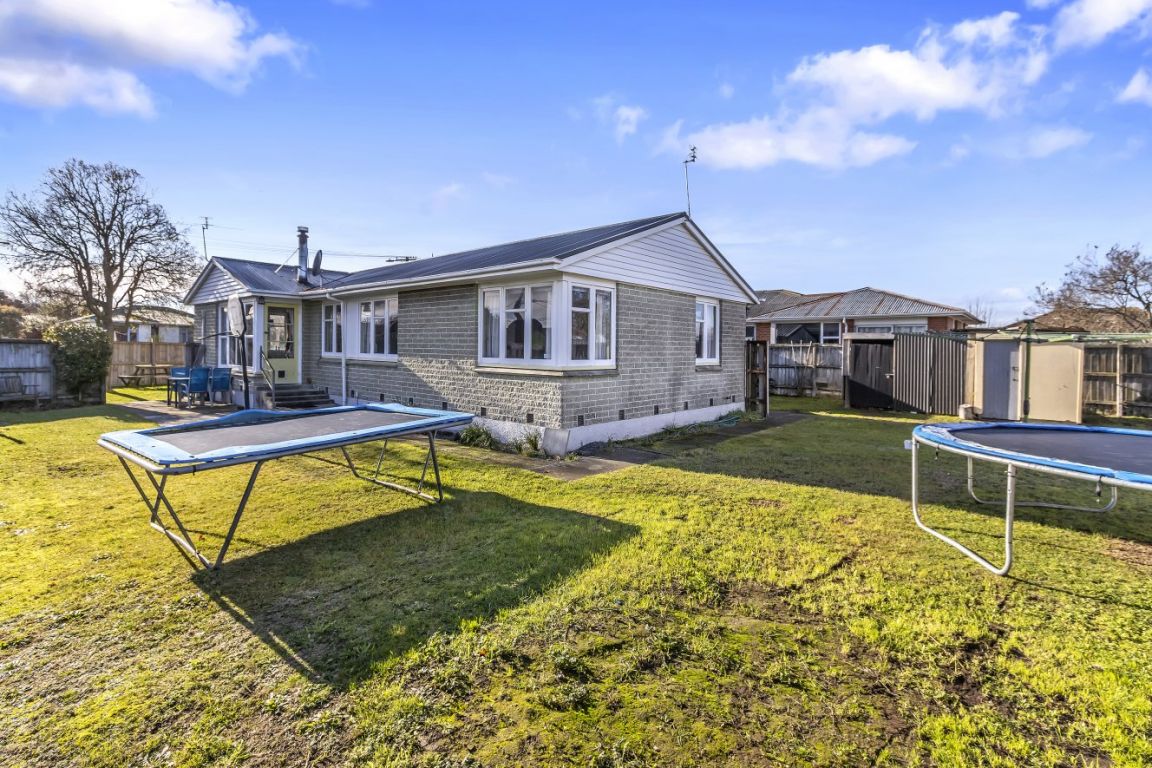 53 Lyndhurst Crescent, Aranui, Christchurch - Carousel 12