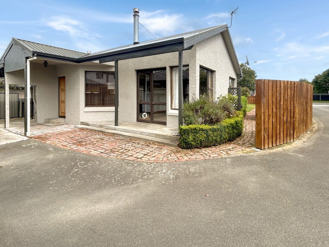 23 Salford Street, Windsor, Invercargill - Carousel 11