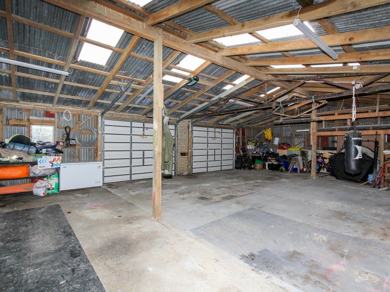 142 Awai Road, Tarurutangi, New Plymouth - Carousel 26