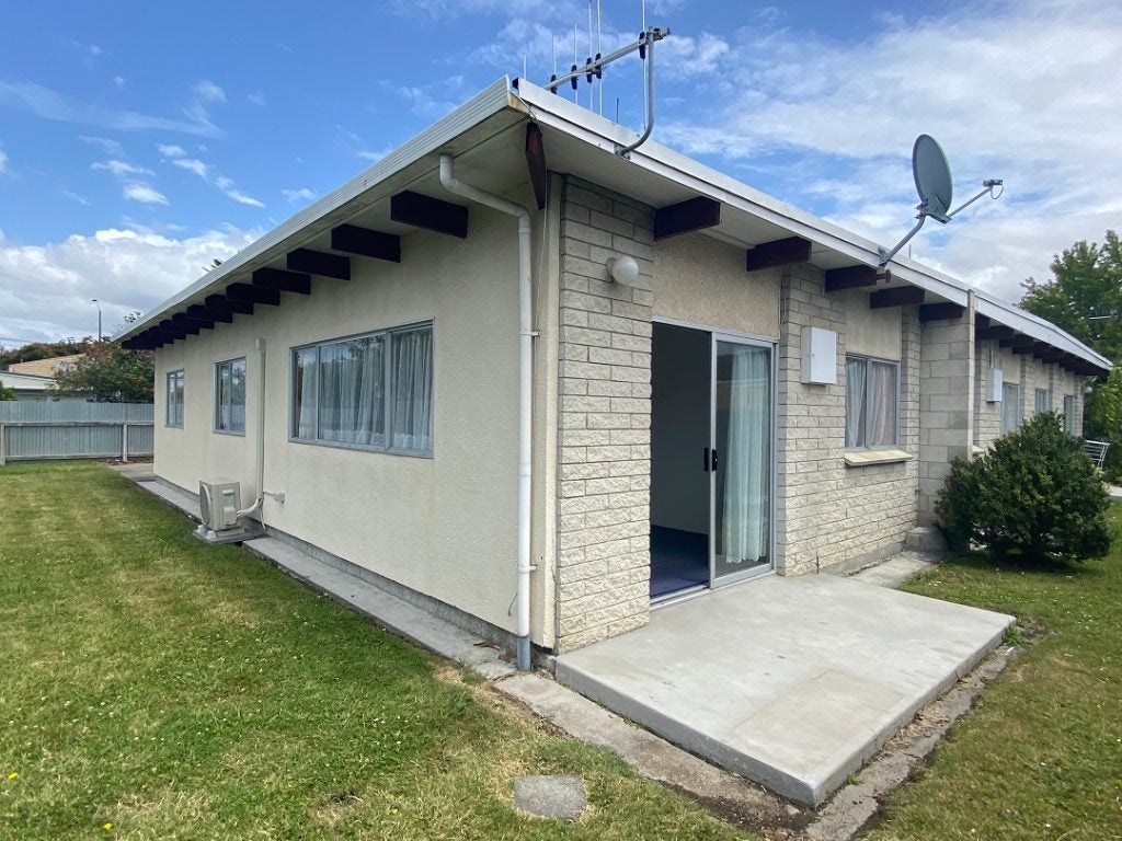 1/6 Crichton Place, Taradale, Napier - Carousel 1