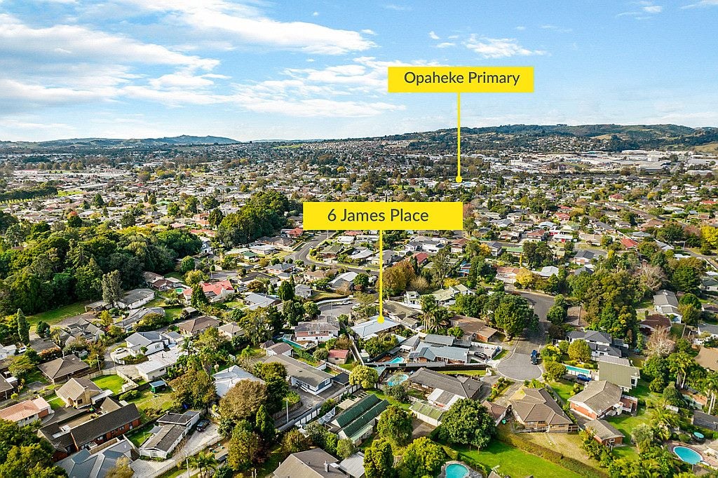 6 James Place, Opaheke, Papakura - Carousel 21