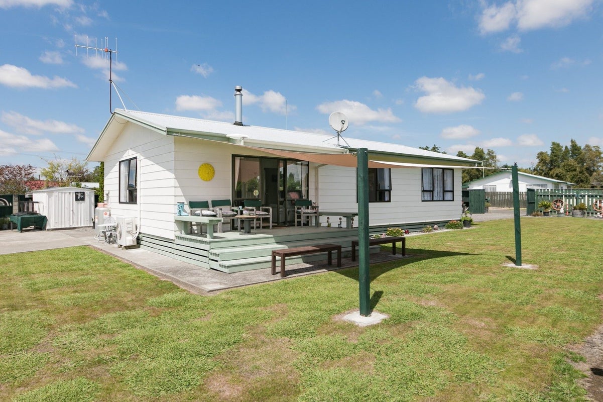 7 Latham Stubbs Crescent, Waipawa, Central Hawke's Bay, Hawke's Bay - Carousel 1