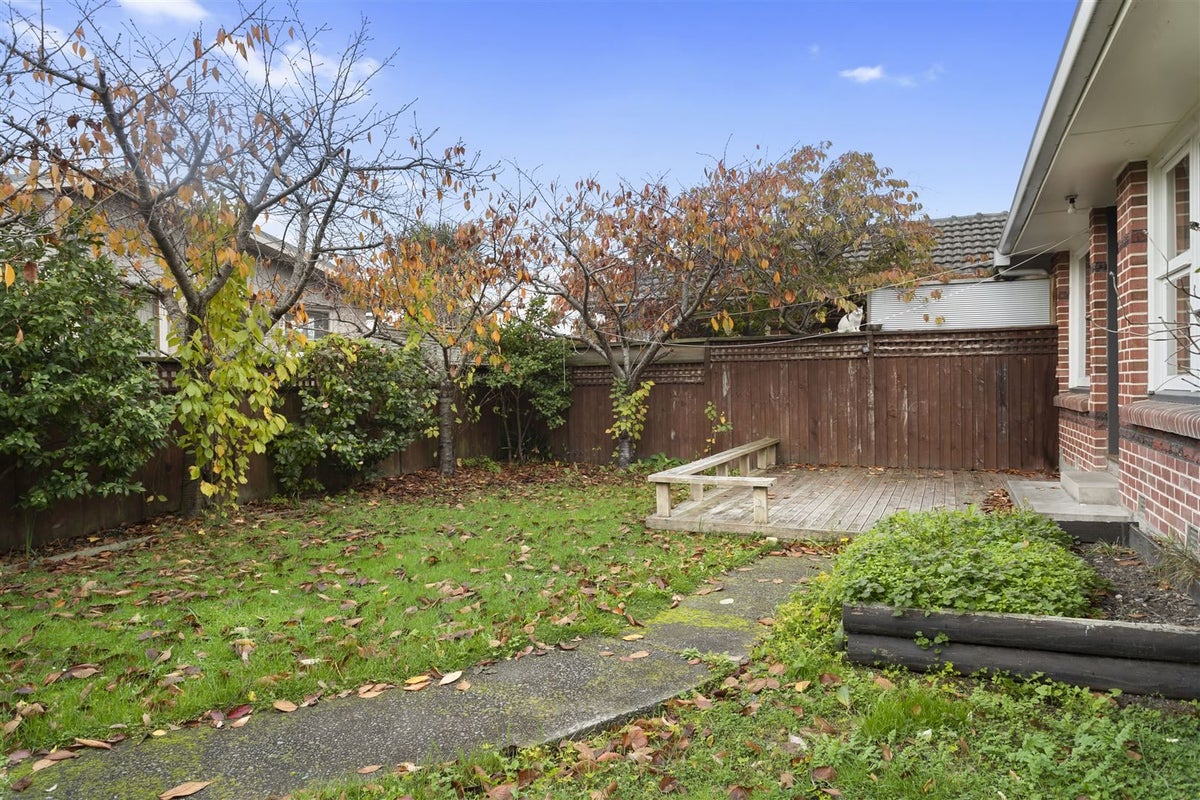 7B Lascelles Street, Saint Martins, Christchurch - Carousel 12