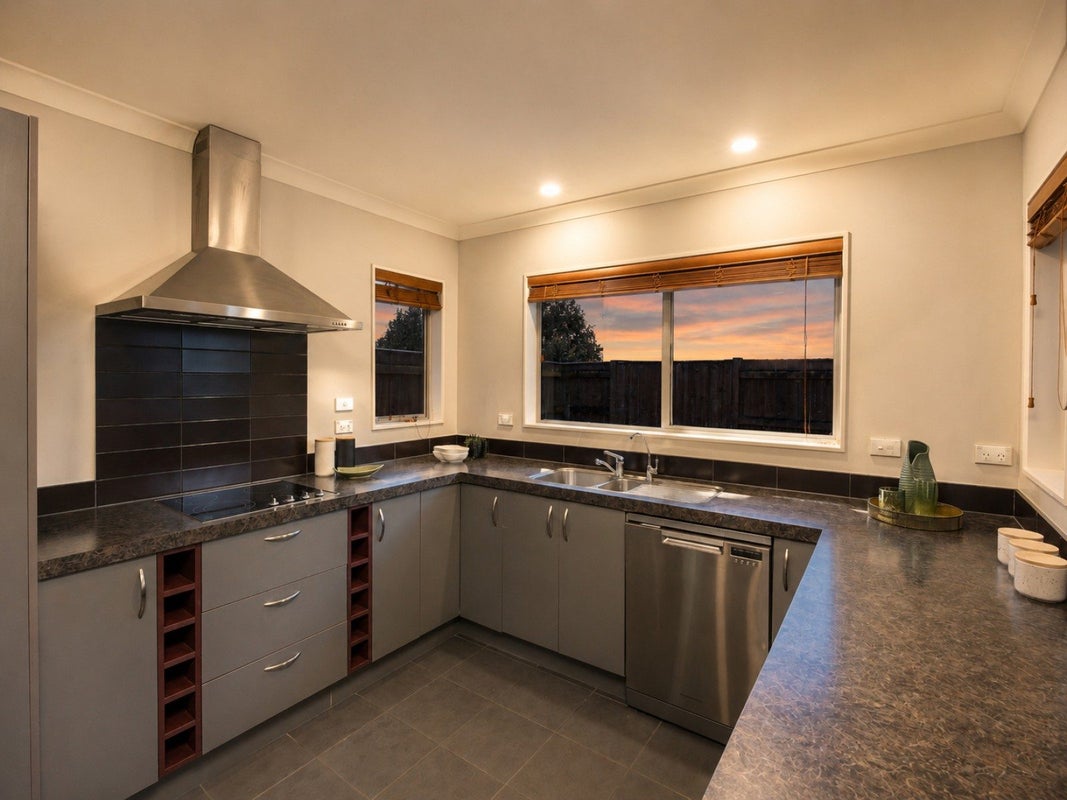 51 Tennyson Avenue, Kelvin Grove, Palmerston North, Manawatu / Whanganui - Carousel 2