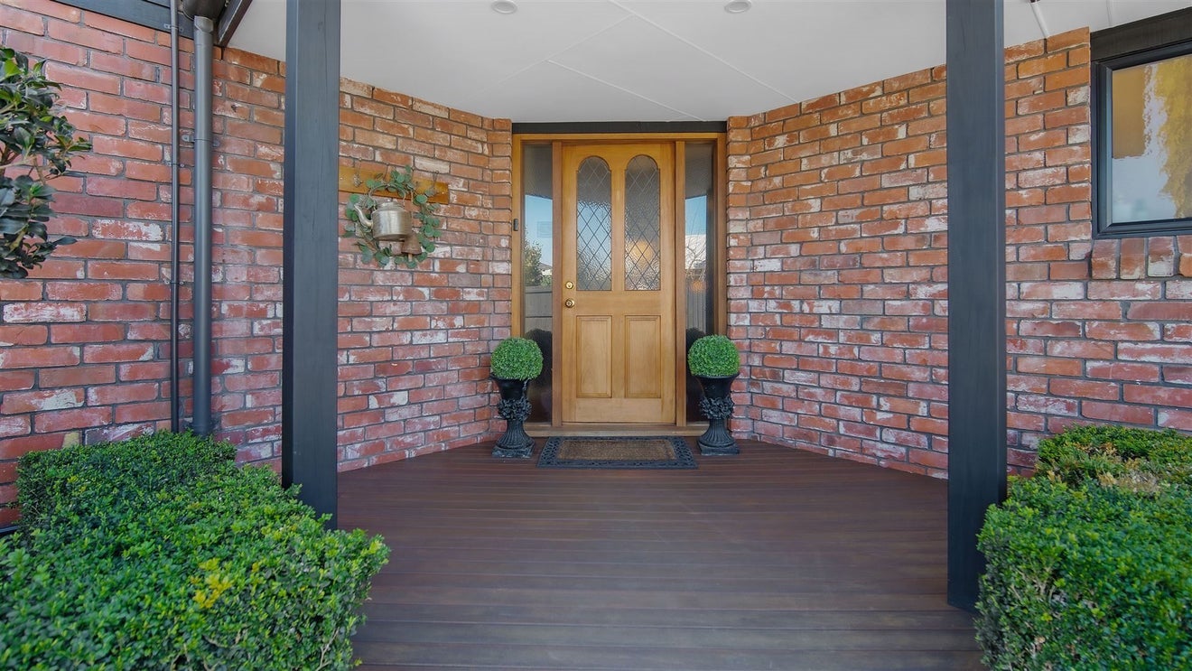 32 Lowry Avenue, Redwood, Christchurch - Carousel 2