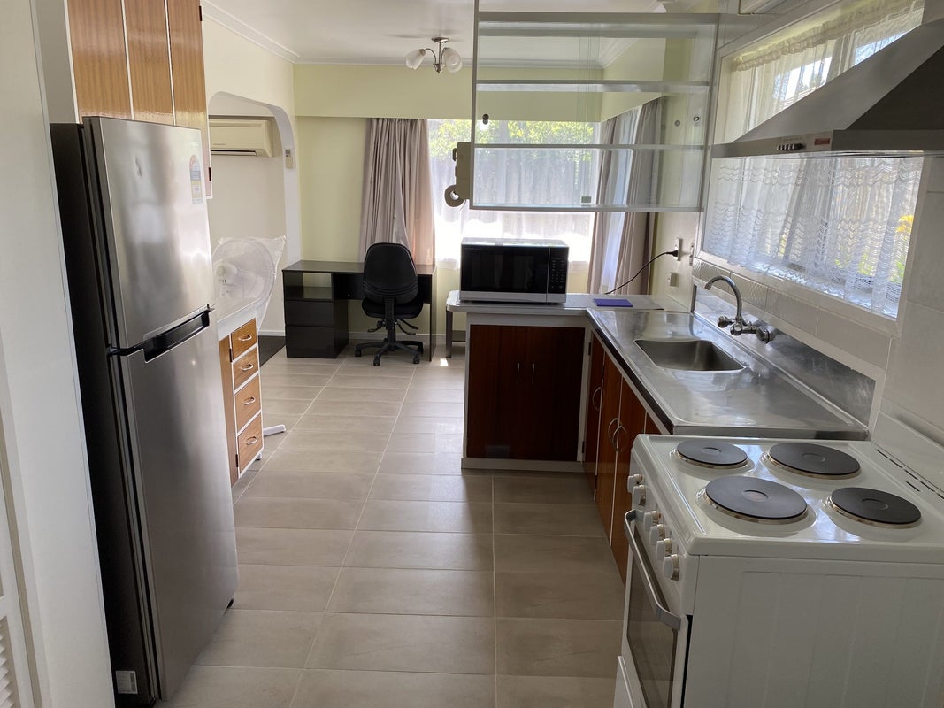 10B Page Place, Hamilton East, Hamilton - Carousel 2