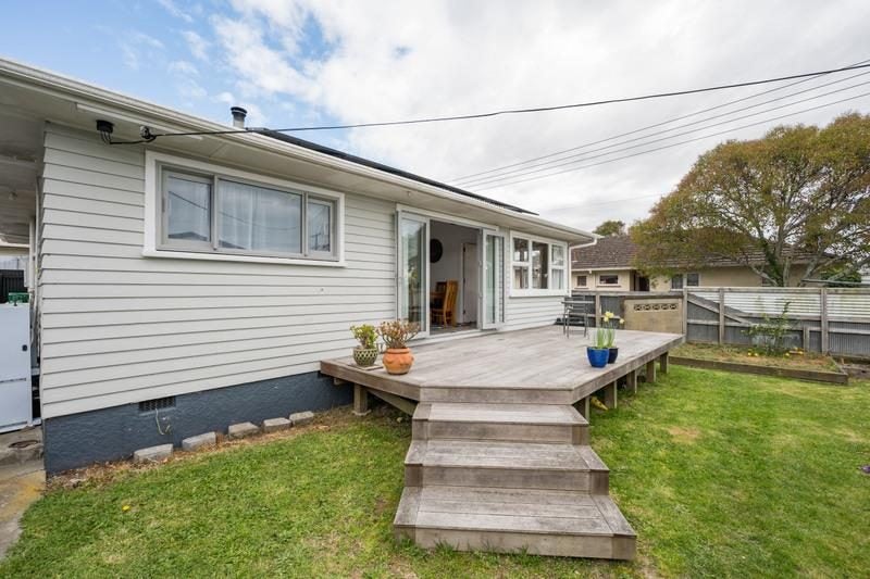 1/14 Polstead Road, Stoke, Nelson - Carousel 1