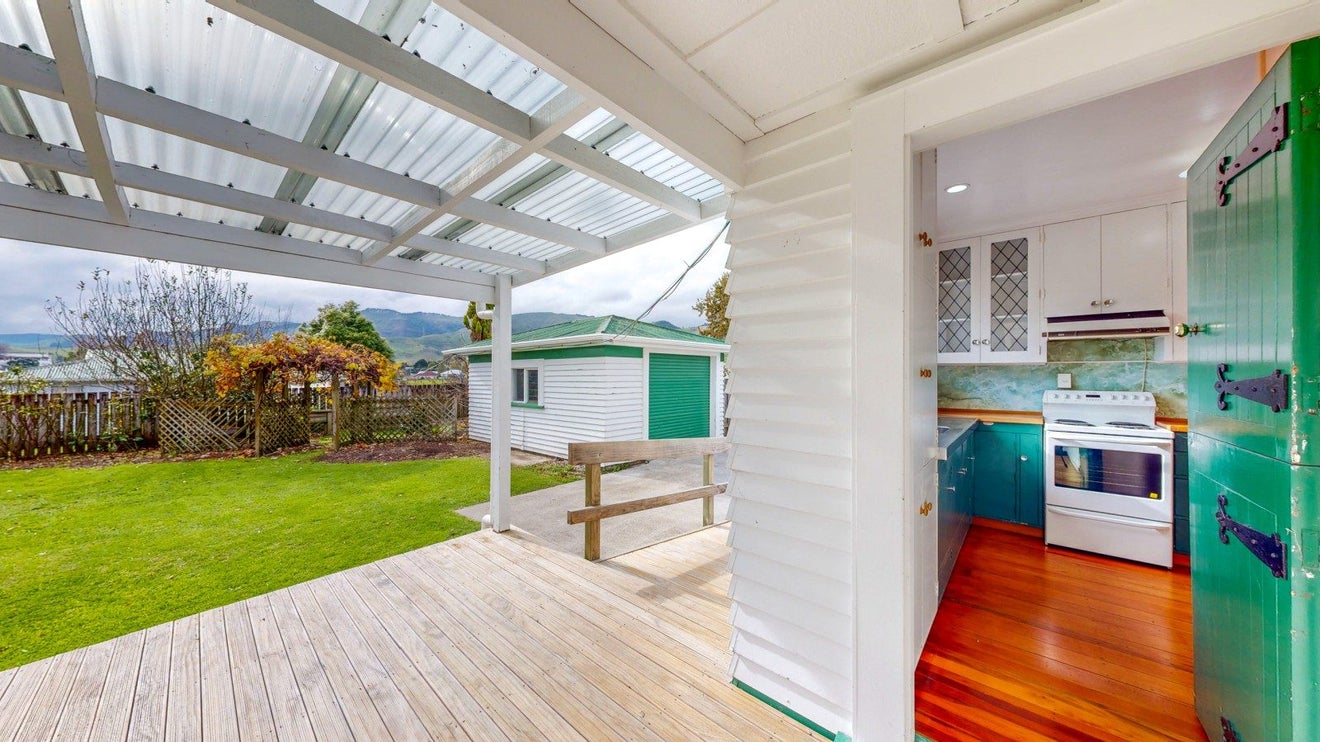 10 Aorangi Road, Paeroa, Paeroa - Carousel 2