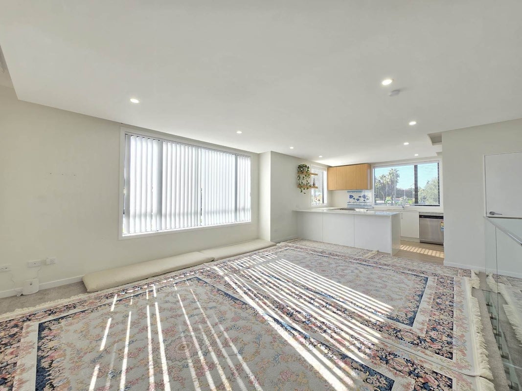1A Fulton Crescent, Otara, Auckland - Carousel 2