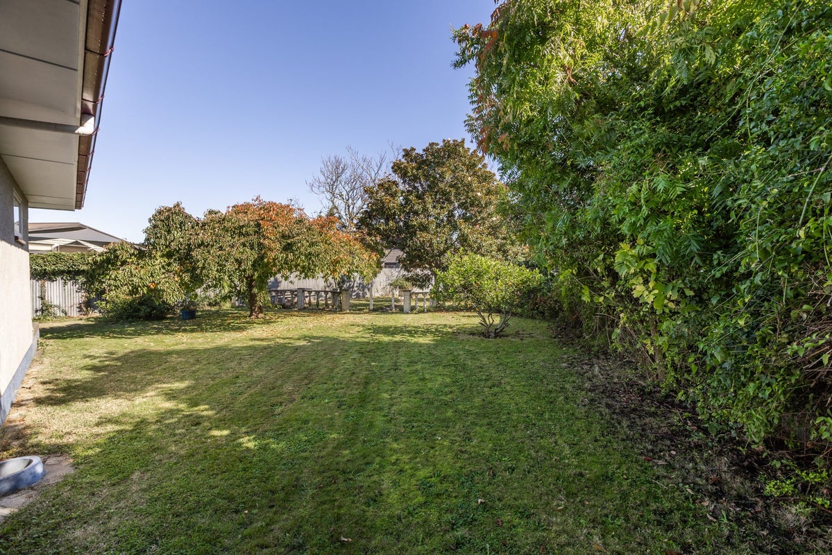 4 Avon Terrace, Taradale, Napier - Carousel 2