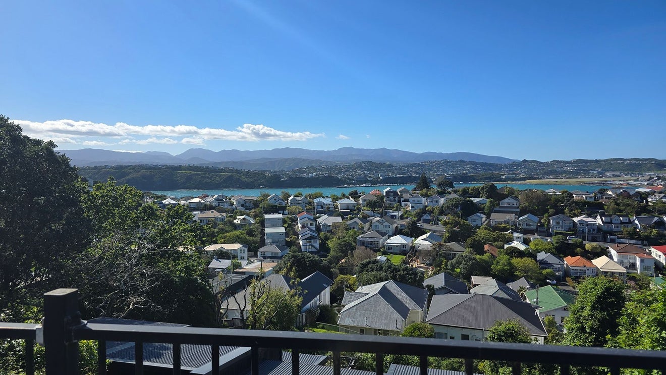 93 Rakau Road, Hataitai, Wellington - Carousel 1