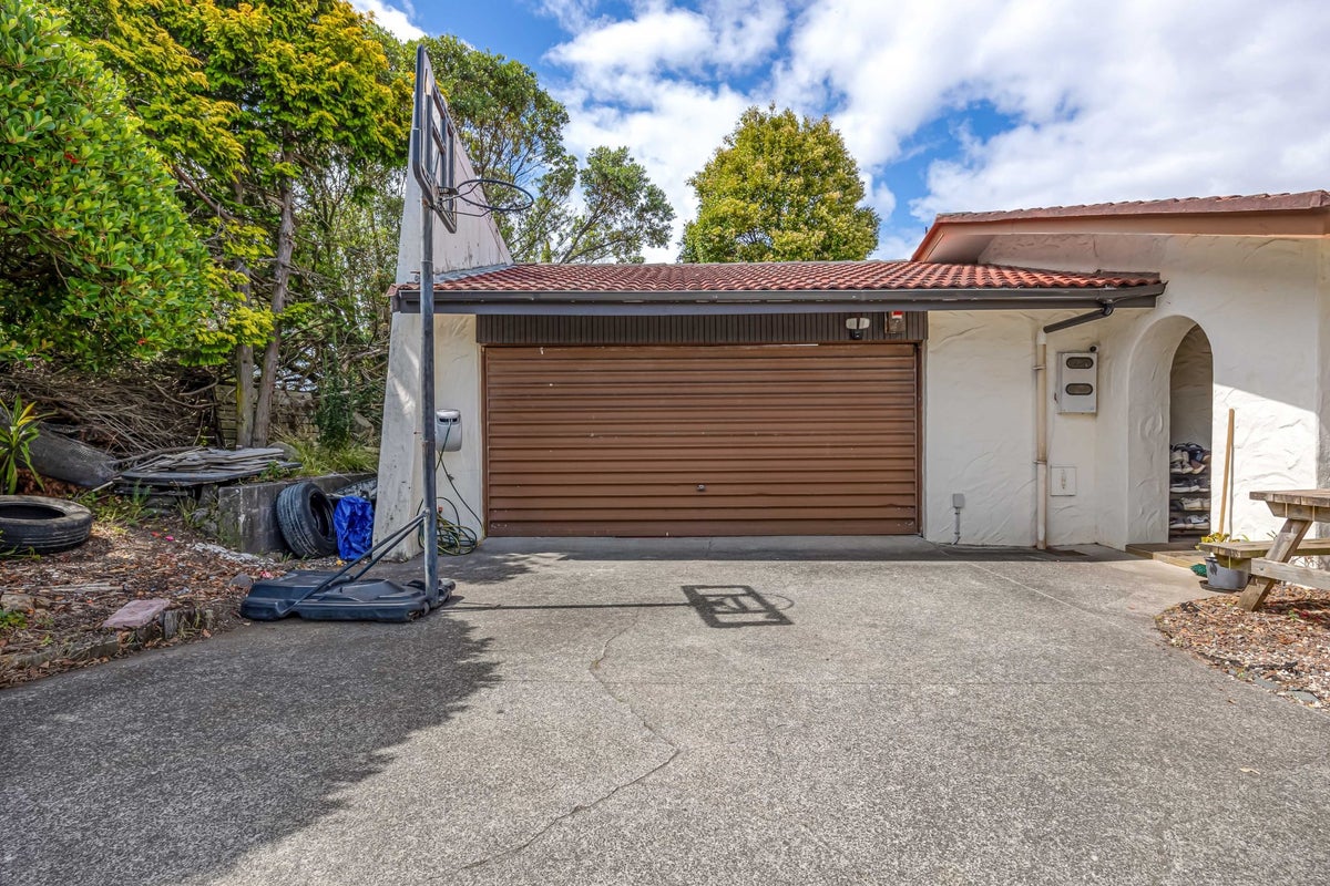 141 Everglade Drive, Totara Heights, Auckland - Carousel 23