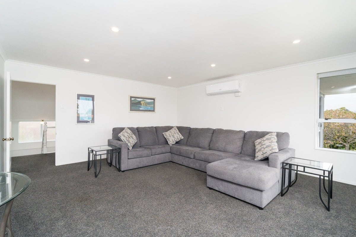 27 Millar Street, Terrace End, Palmerston North - Carousel 2