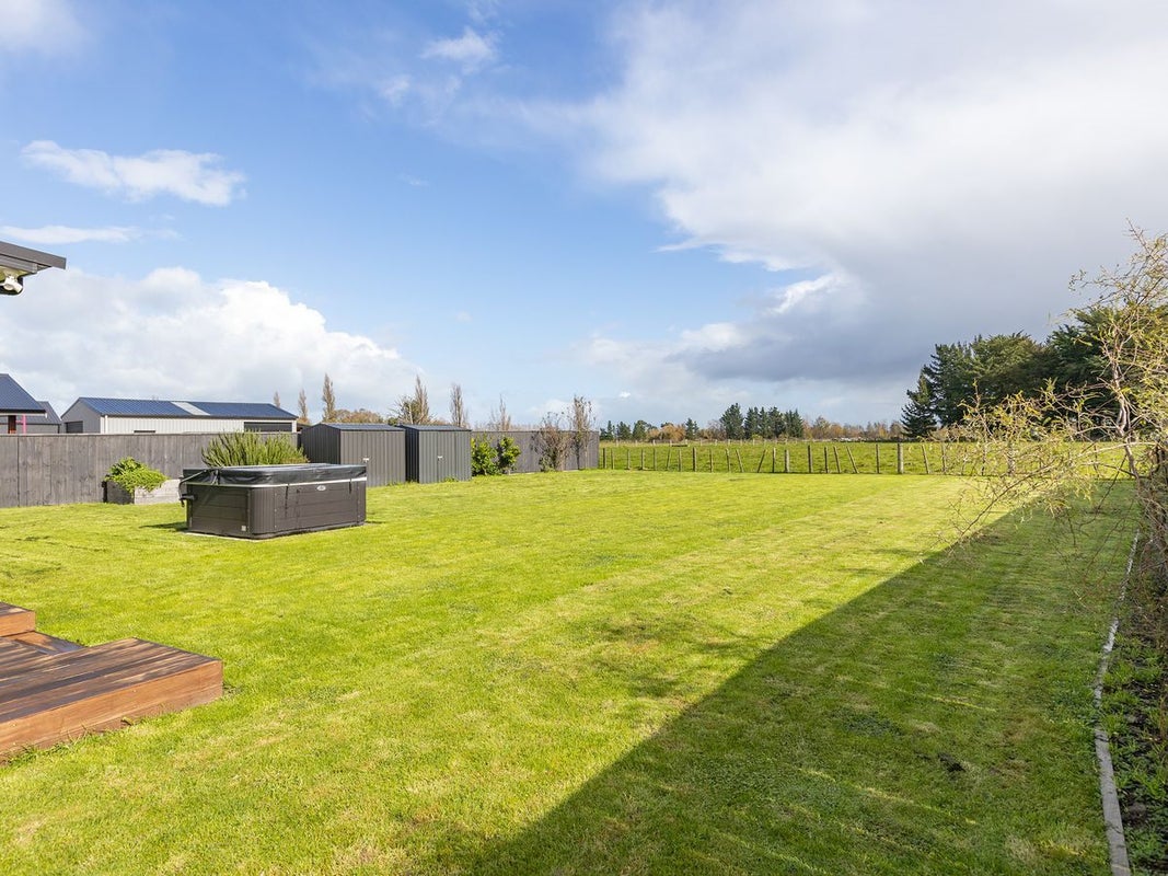 12 Wycliffe Place, Solway, Masterton - Carousel 24