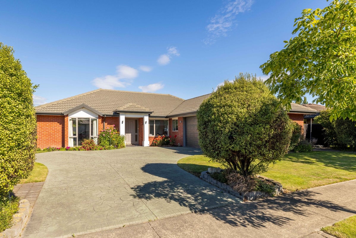 6 Bering Street, Northwood, Christchurch - Carousel 1