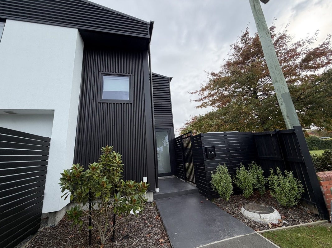 4/43 New Brighton Road, Shirley, Christchurch - Carousel 1