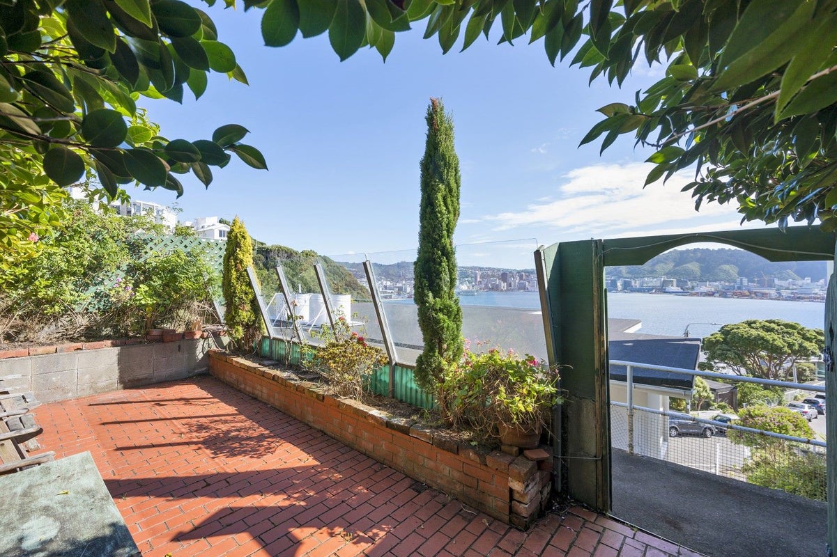4 Maida Vale Road, Roseneath, Wellington - Carousel 13
