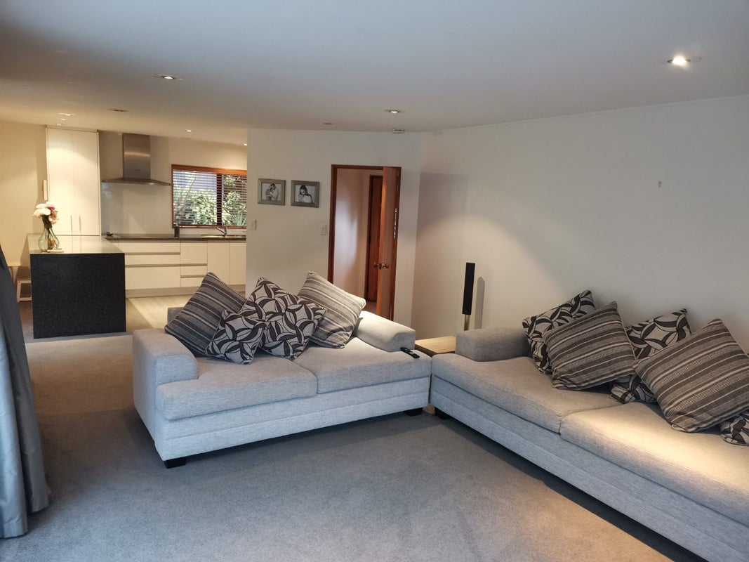1/29 Radiata Lane, Chatswood, Auckland - Carousel 1