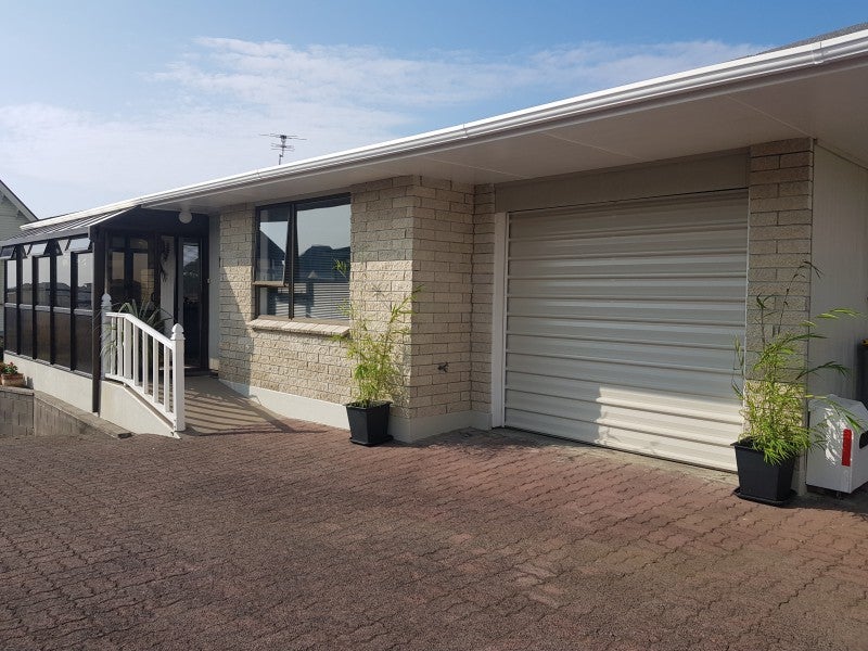 506 Devon Street East, Strandon, New Plymouth - Carousel 22