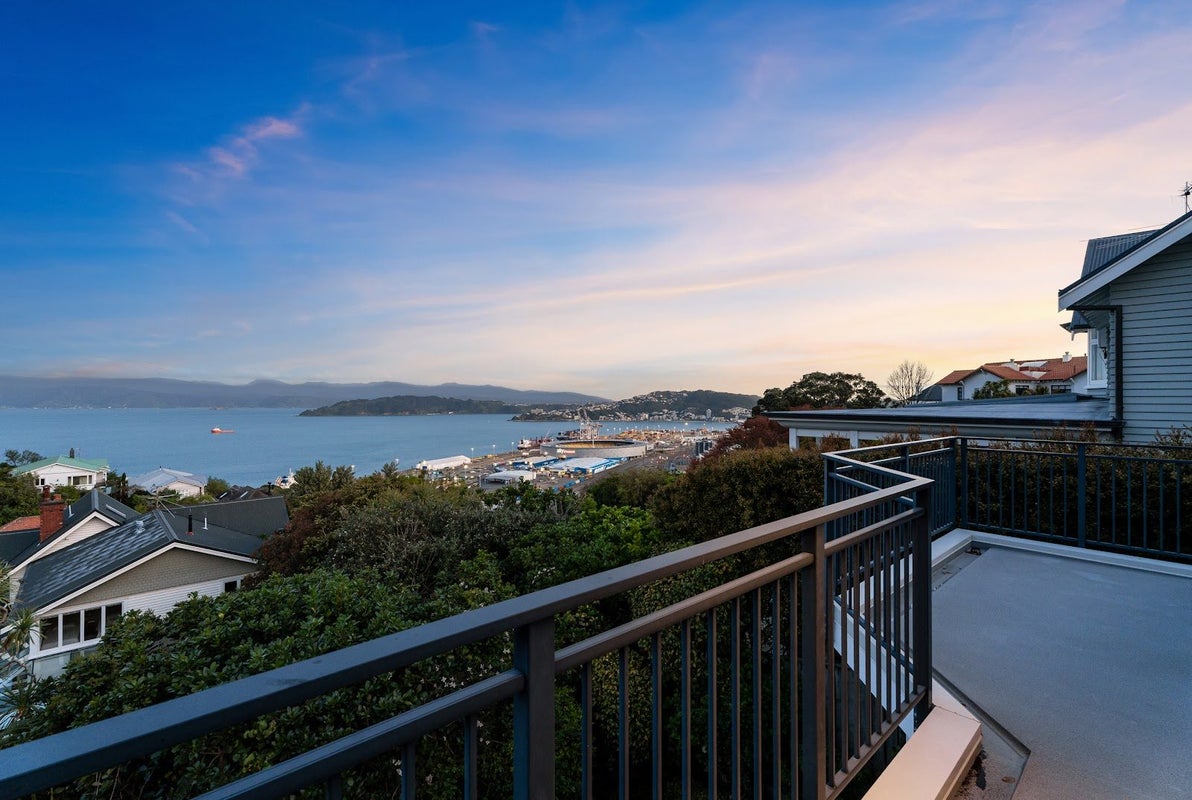 14 Sefton Street, Wadestown, Wellington - Carousel 2
