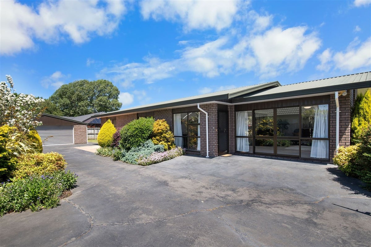 9 Elvira Court, Bishopdale, Christchurch - Carousel 2