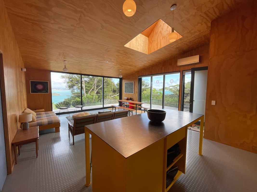 5 Upland Road, Omiha, Waiheke Island - Carousel 1