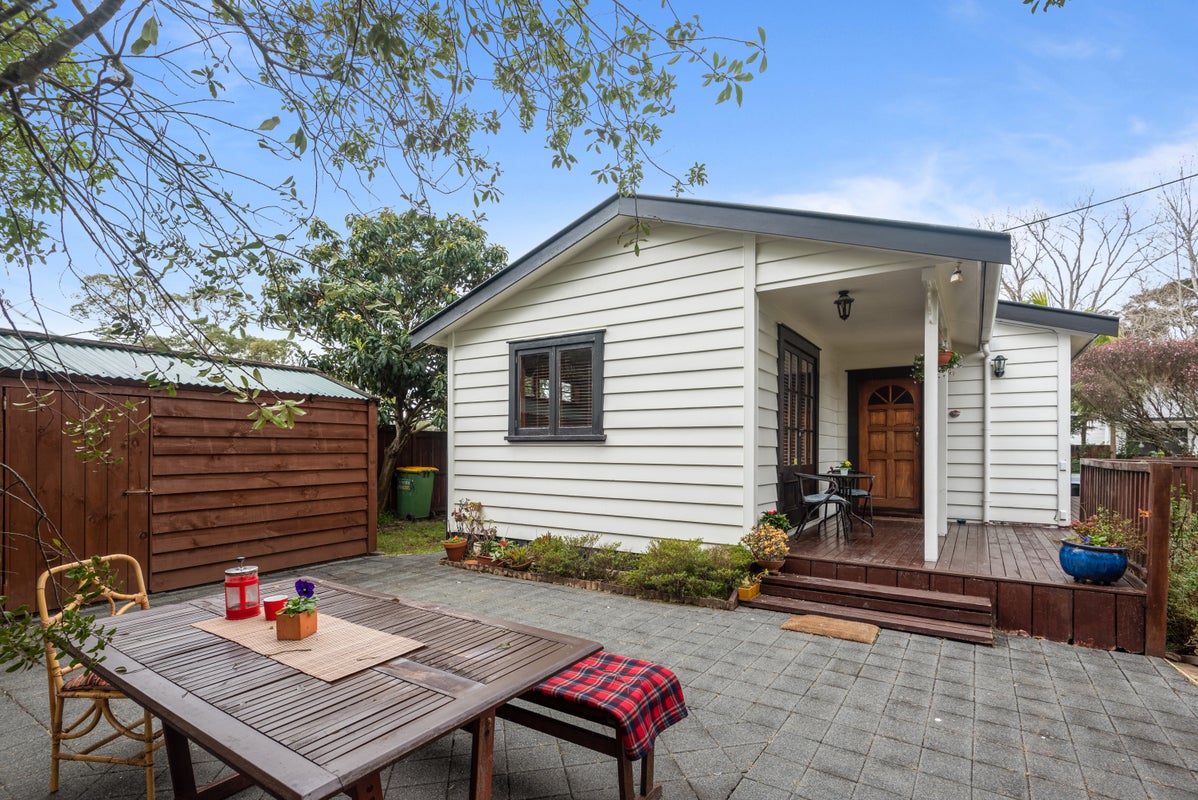 89 Kaurilands Road, Titirangi, Auckland - Carousel 2