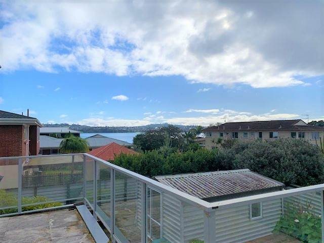 10 Yorkton Rise, Mangere Bridge, Auckland - Carousel 19