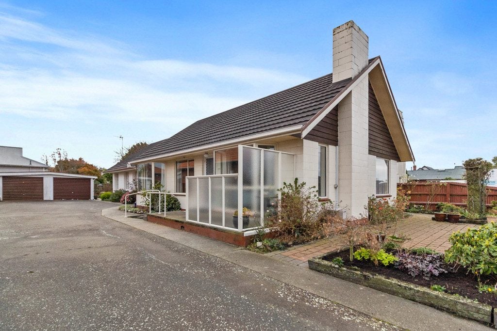 1/127 Wai-Iti Road, Highfield, Timaru - Carousel 1