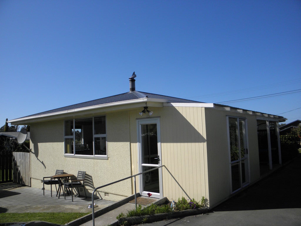 35 Argyle Street, Weston, Oamaru - Carousel 1