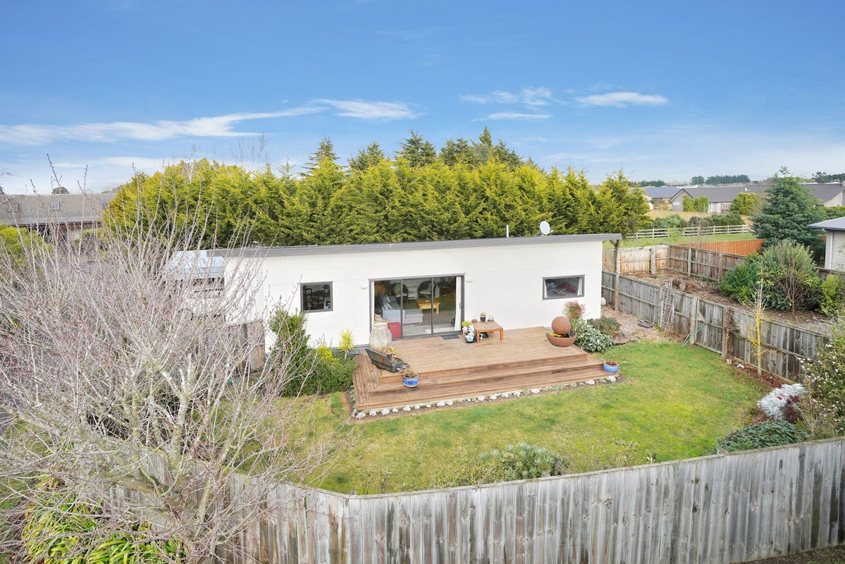 12 Laird Place, West Melton, West Melton - Carousel 24