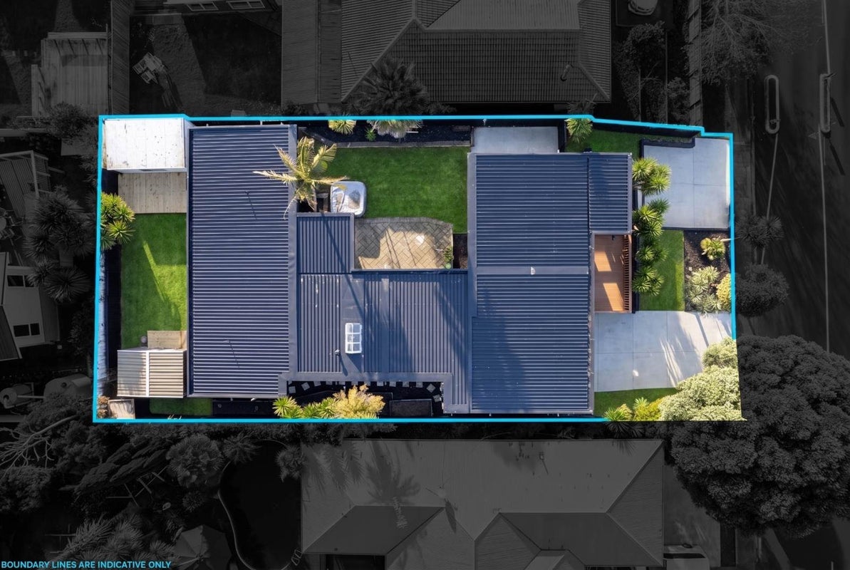 21 Lawrence Crescent, Hill Park, Manukau City, Auckland - Carousel 23